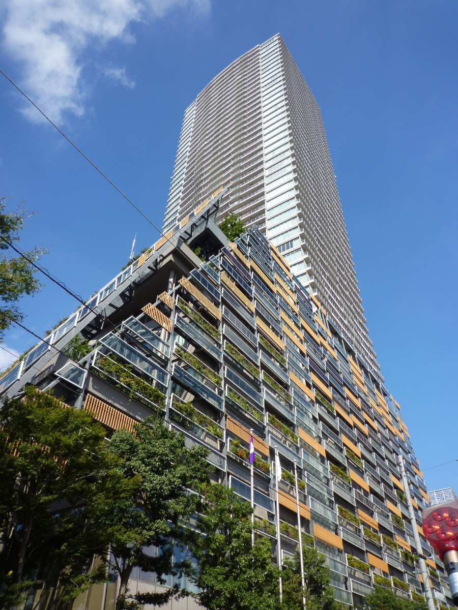 複合施設（庁舎・商業・住宅）（東京都）（2015年）
